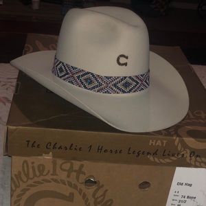 Charlie horse hat